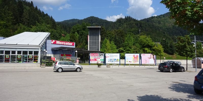 Slusni_aparati_Jesenice_AUDIO_BM_slusni_center_Mector_center_Spodnji_Plavz_5-zunaj-parkirisce-bolnica Slusni_aparati_Jesenice_AUDIO_BM_slusni_center_Mector_center_Spodnji_Plavz_5-zunaj-parkirisce-bolnica