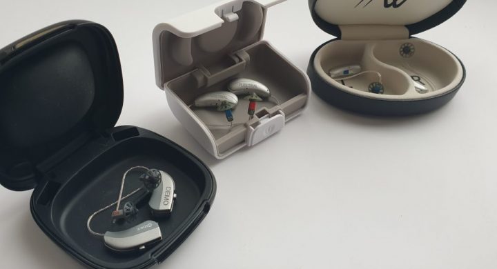 Unitron-Phonak-Widex-slusni-aparati-primerjava-audio-bm-varna-starost-svetovanje