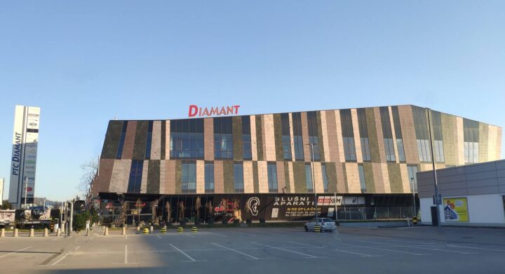 Slusni-aparati-AUDIO-BM-slusni-center-Ljubljana-BTC-novi-naslov-Italijanska-ulica-8-PTC-DIAMANT-nov-naslov