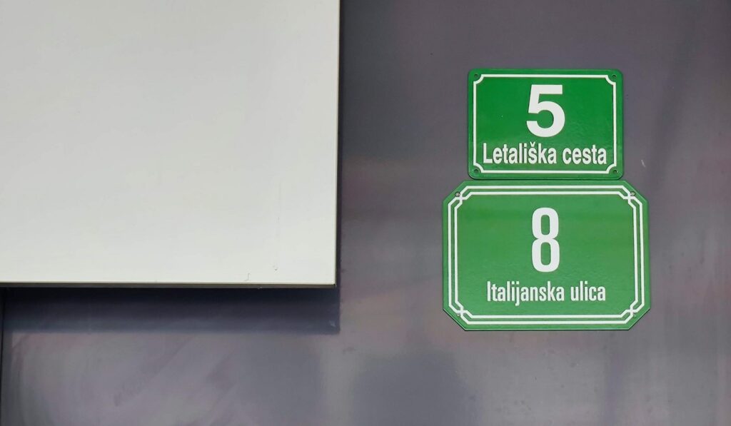 Slusni-aparati-AUDIO-BM-slusni-center-lokacija-Ljubljana-BTC-novi-naslov-Italijanska-ulica-8-PTC-DIAMANT