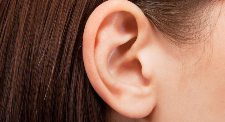 Cerumen-usesno-maslo-audio-bm-slusni-aparati-svetovanje-ciscenje-preventiva-odinell-sprej